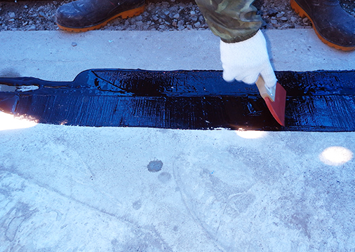伸縮装置及び床版防水の一体化工法